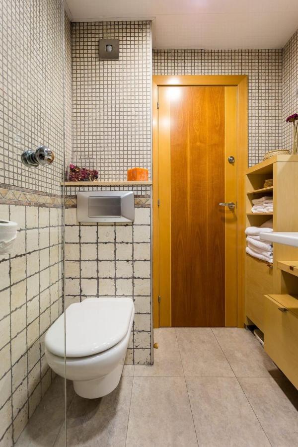 Comfortable 3bed With Amazing Views Over *