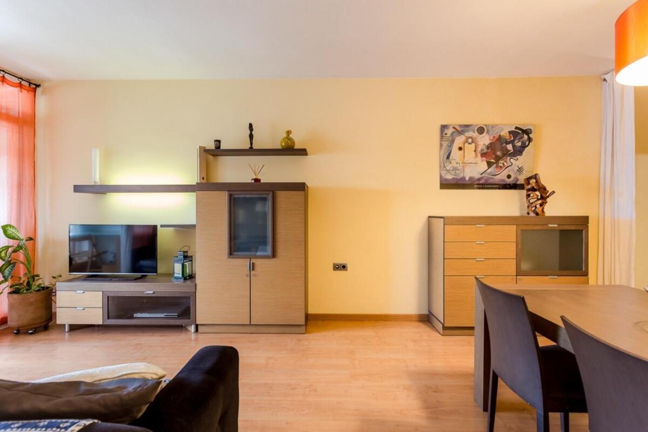 Comfortable 3bed With Amazing Views Over